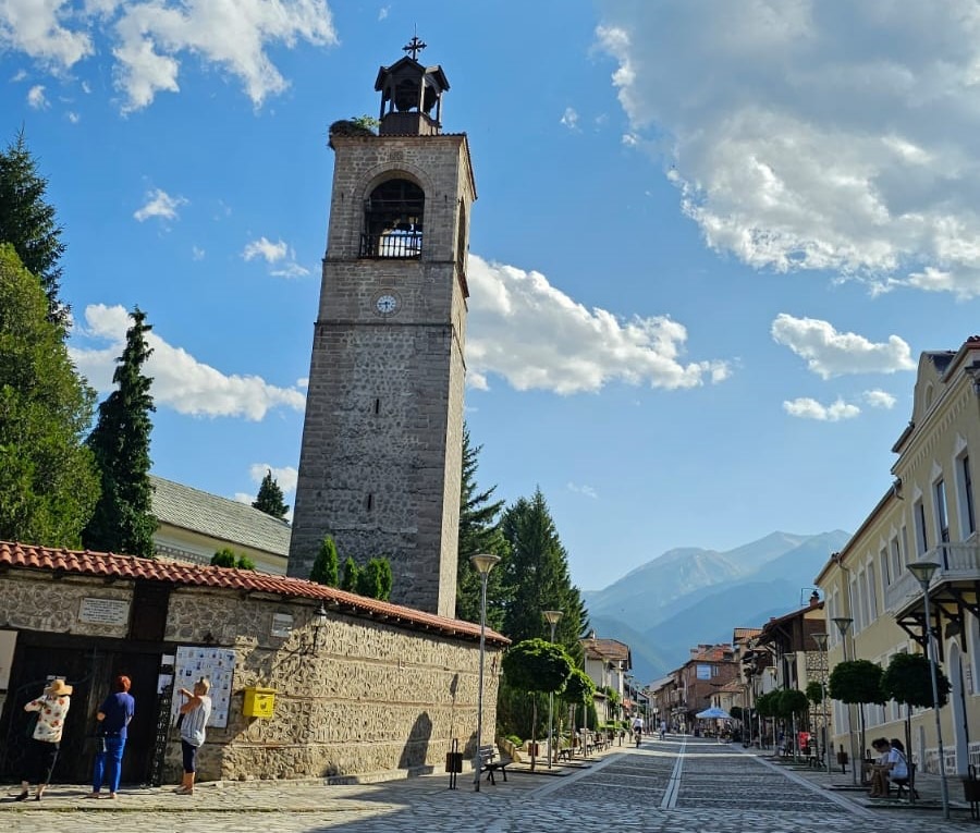 изглед към центъра на банско